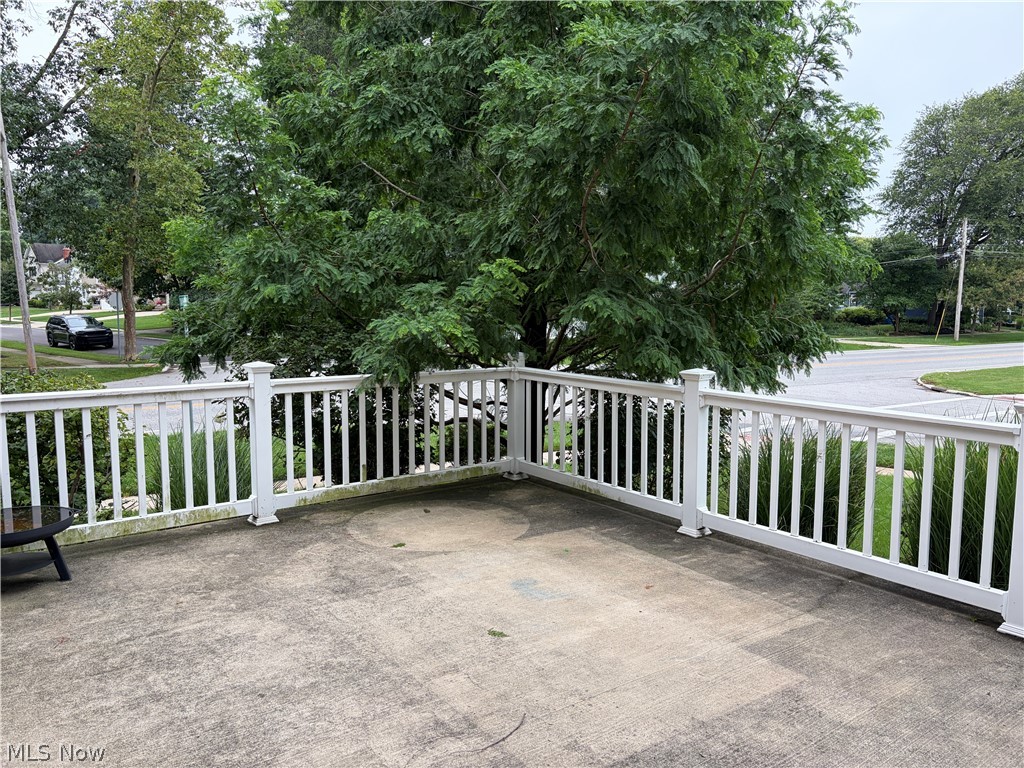 25770 Wolf Road Property Photo 28