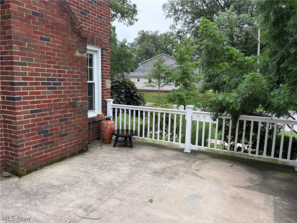 25770 Wolf Road Property Photo 29