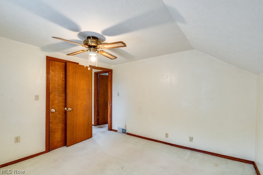 219 Scranton Avenue Property Photo 8