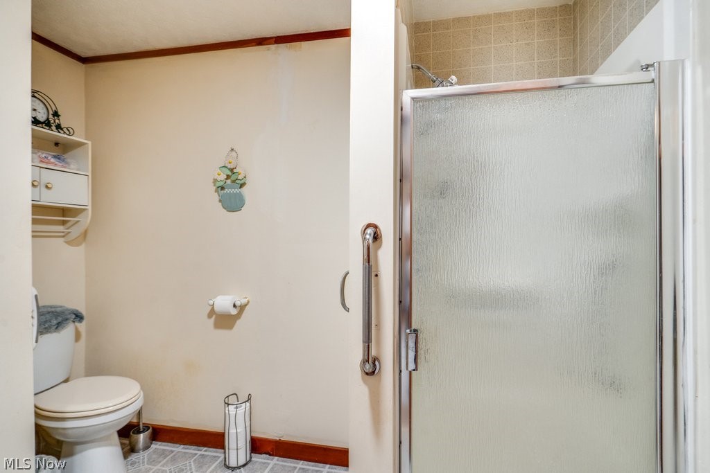 219 Scranton Avenue Property Photo 17