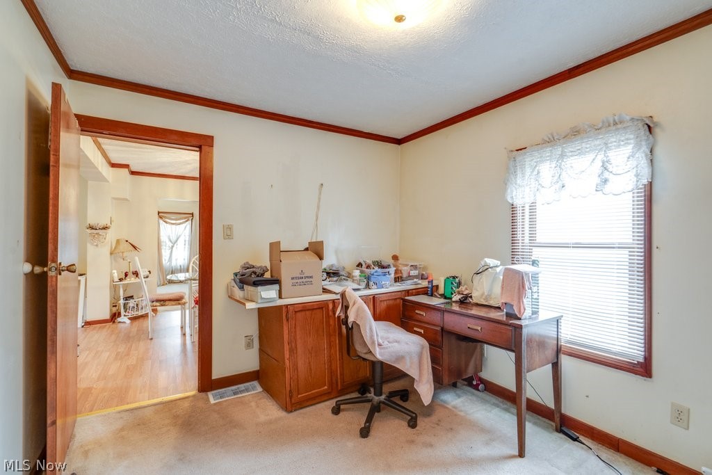 219 Scranton Avenue Property Photo 19