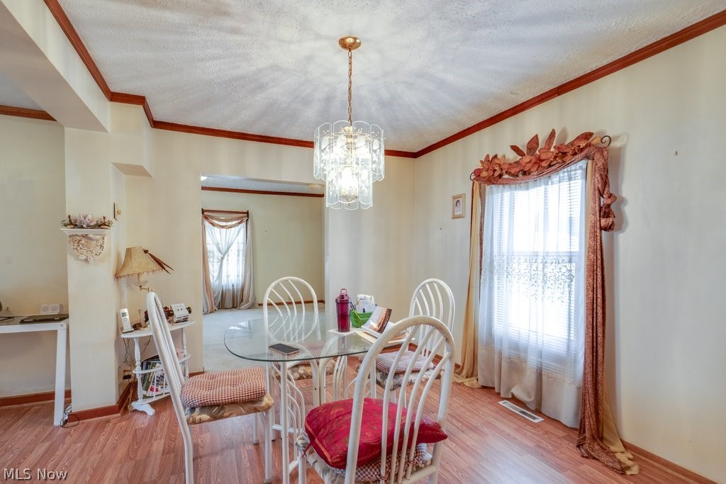 219 Scranton Avenue Property Photo 20