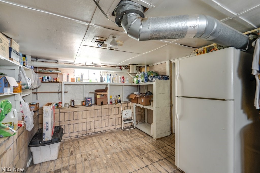 219 Scranton Avenue Property Photo 29