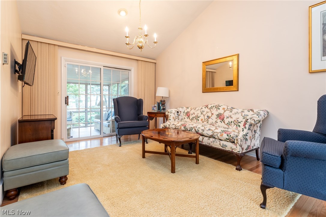 24653 Meldon Boulevard Property Photo 11