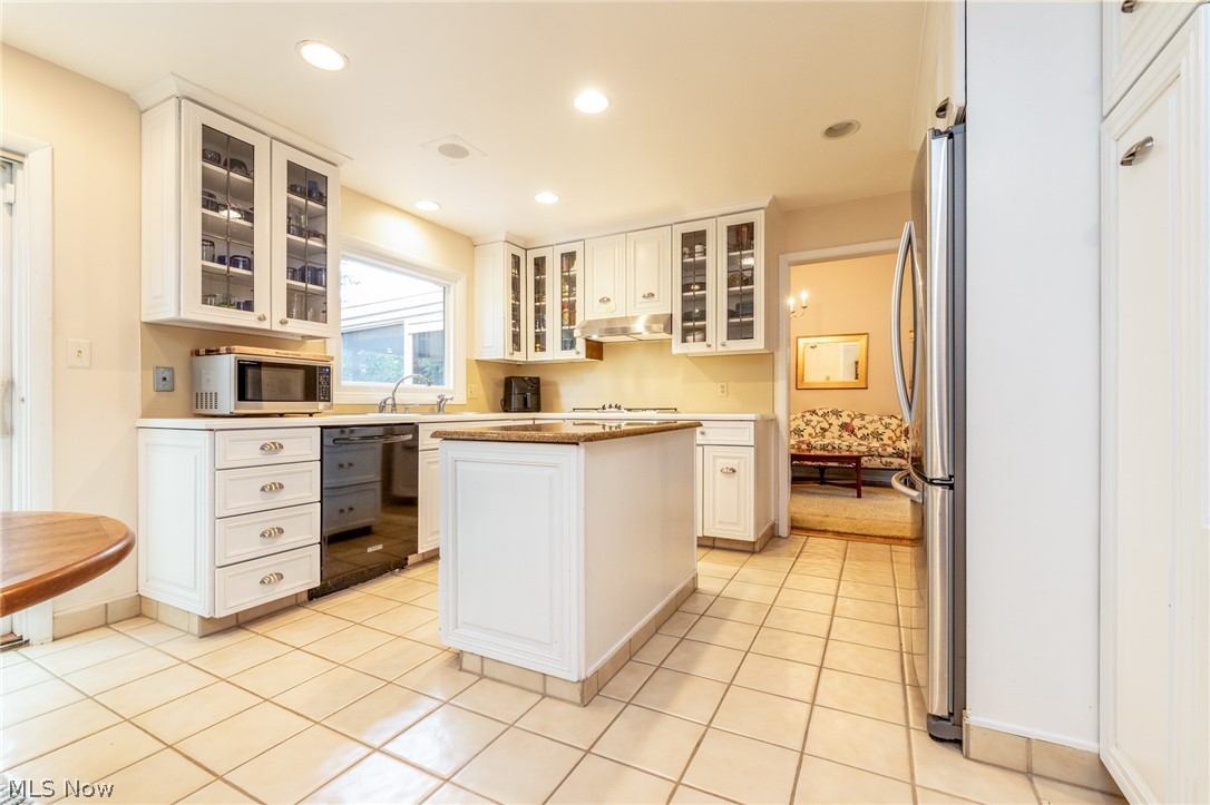24653 Meldon Boulevard Property Photo 17