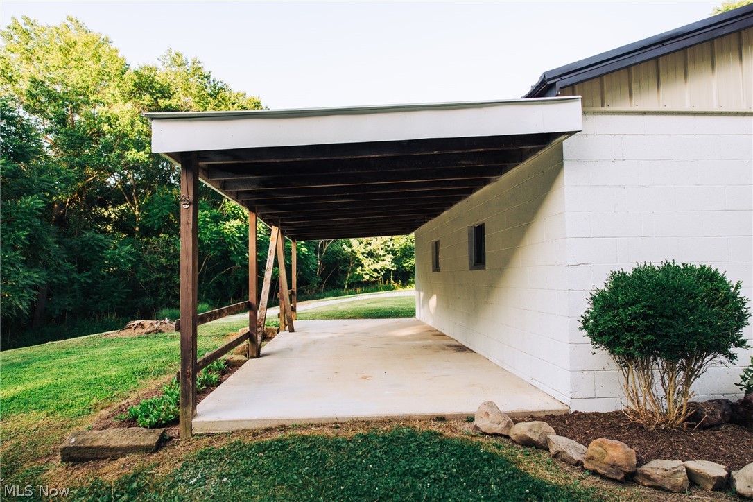 1965 Hall Drive Property Photo 33