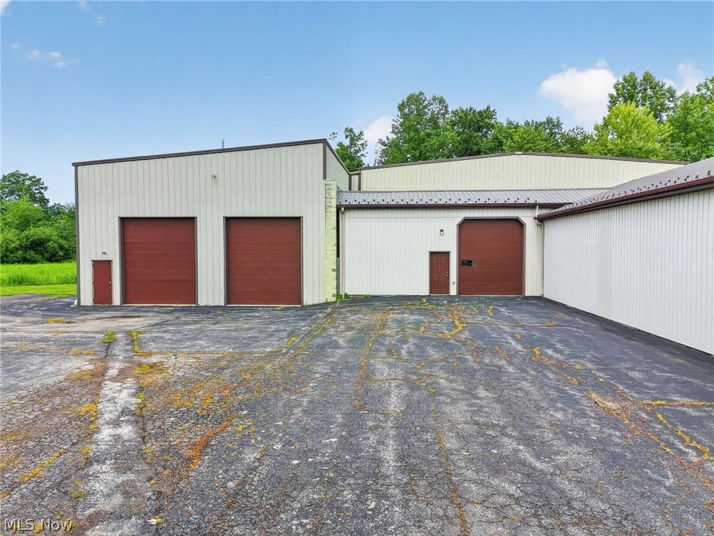 3045 W Prospect Road Property Photo 3