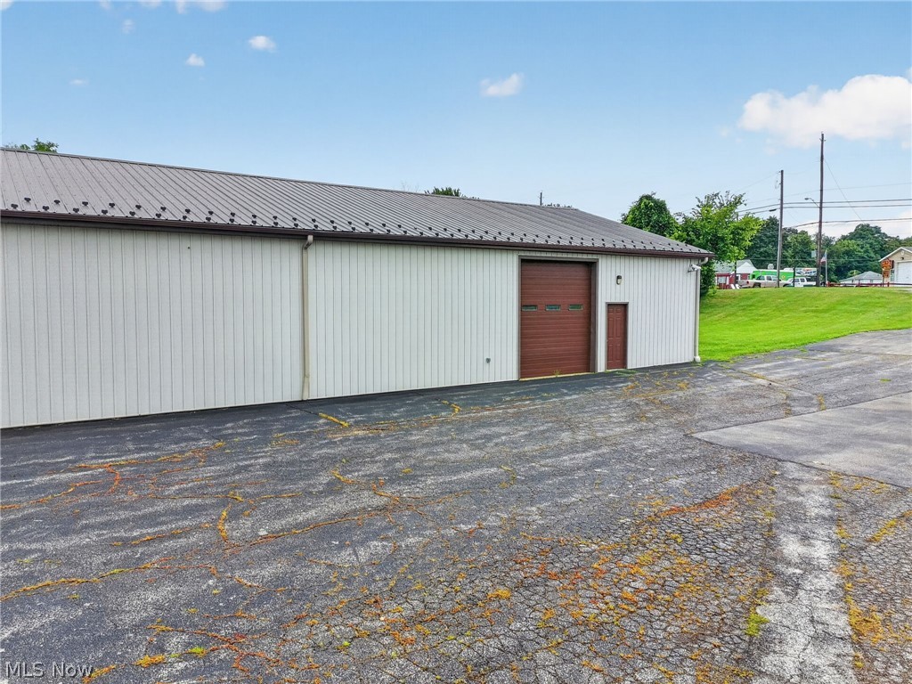 3045 W Prospect Road Property Photo 5