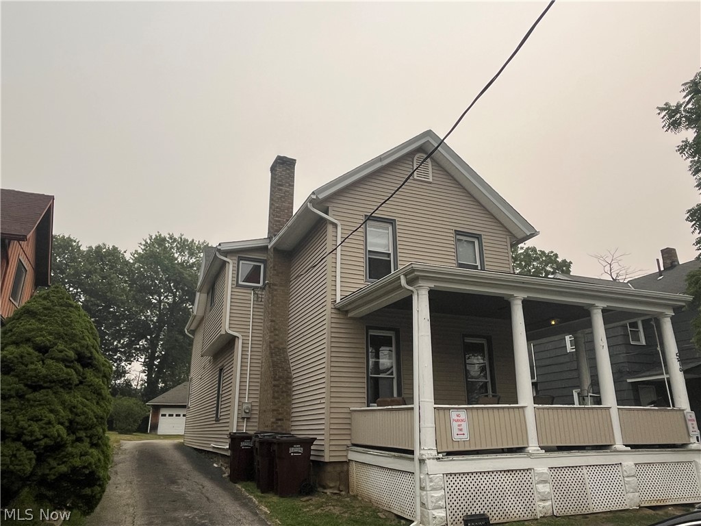 579 Broadway Avenue Property Photo 1