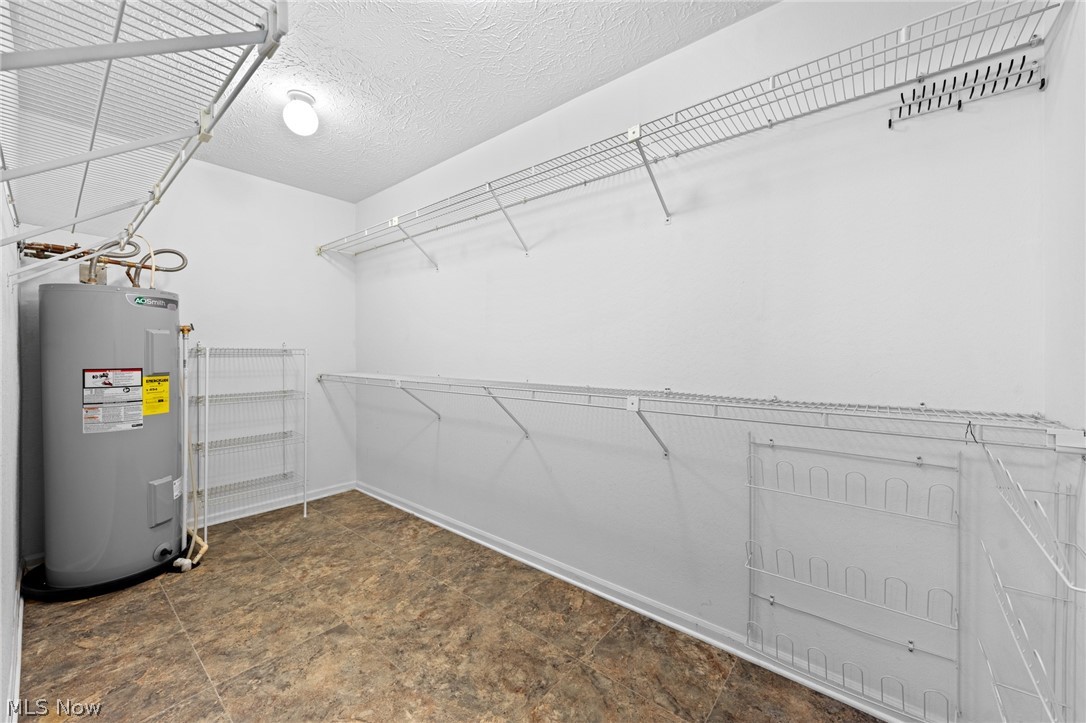 312 Lisa Ann Drive Property Photo 7