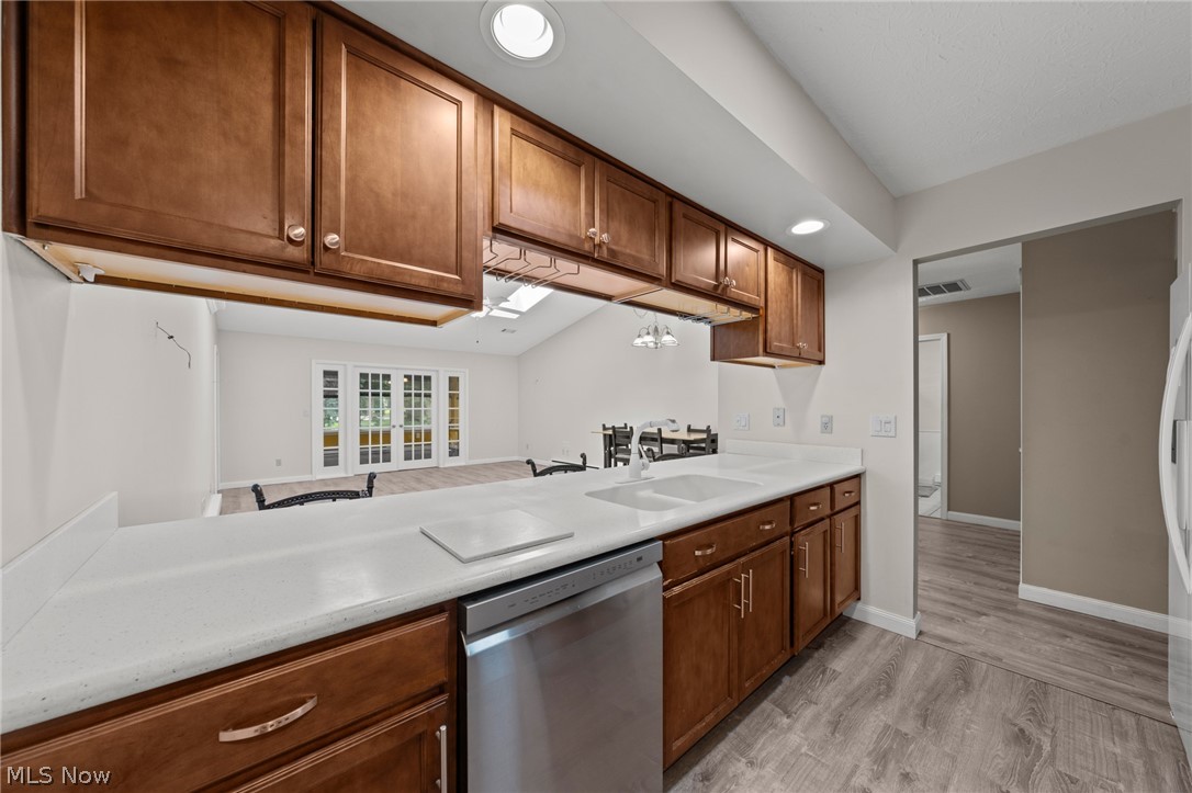 312 Lisa Ann Drive Property Photo 10