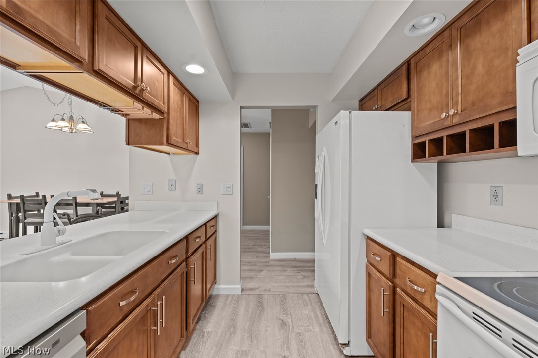 312 Lisa Ann Drive Property Photo 11