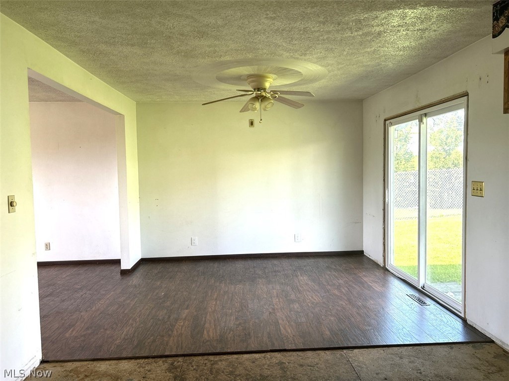 108 Brentwood Boulevard Property Photo 9