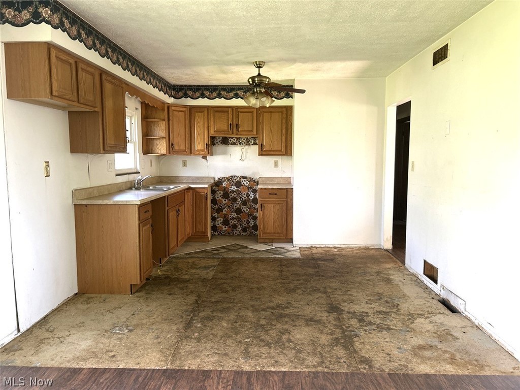 108 Brentwood Boulevard Property Photo 10
