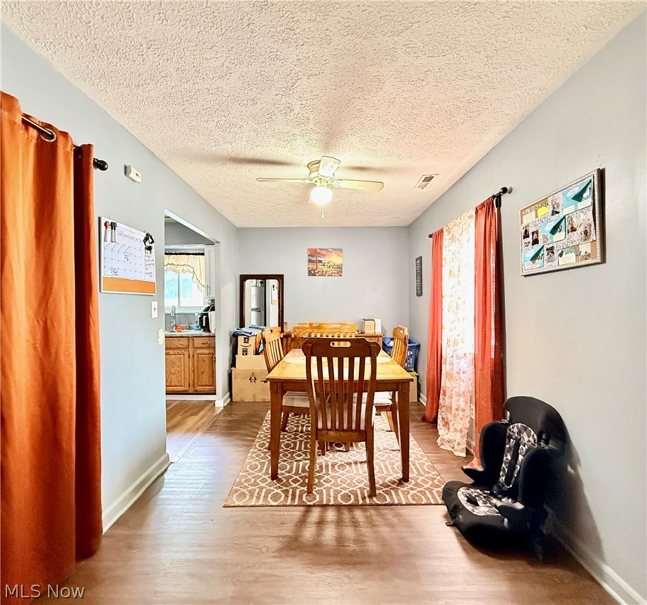 11808 Leeila Avenue Property Photo 5
