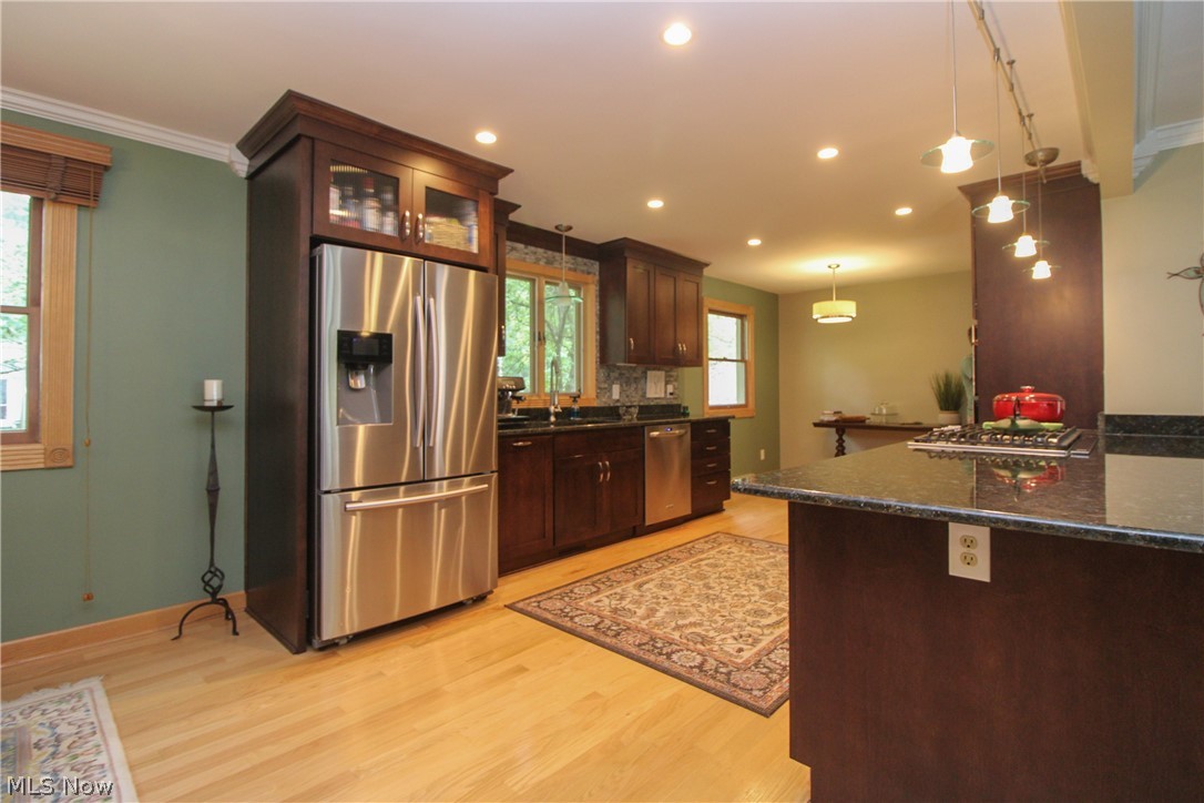 452 Rockland Drive Property Photo 7
