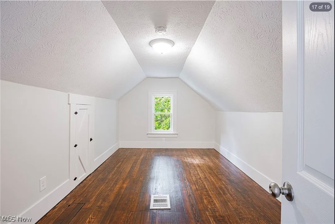 616 Rhodes Avenue Property Photo 19