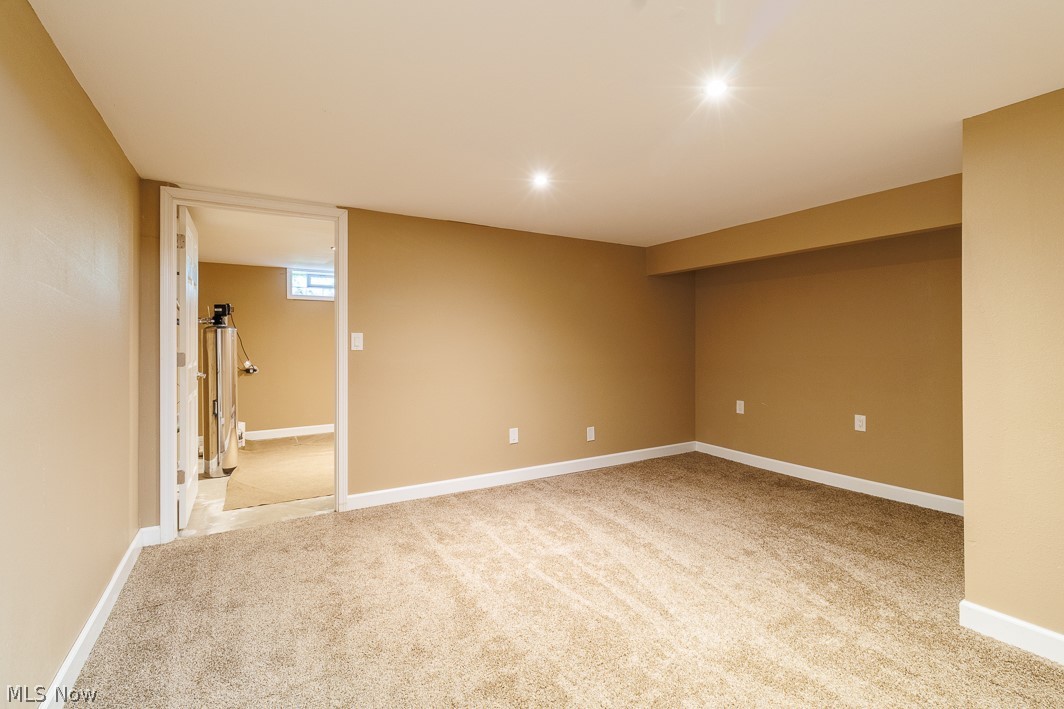 545 Oakridge Drive Property Photo 23