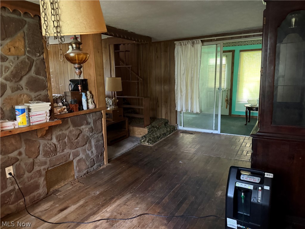 13661 W Spring Street Property Photo 12
