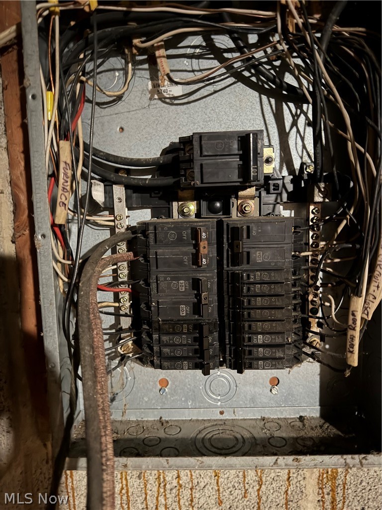 13661 W Spring Street Property Photo 29