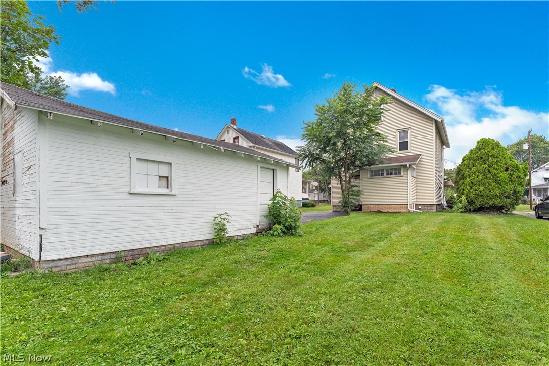 486 7th Street Property Photo 20