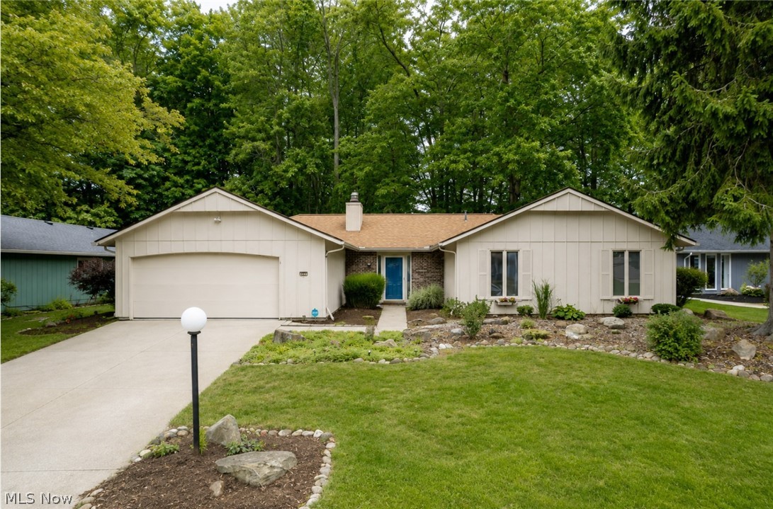 5901 Hawthorne Hollow Property Photo 1