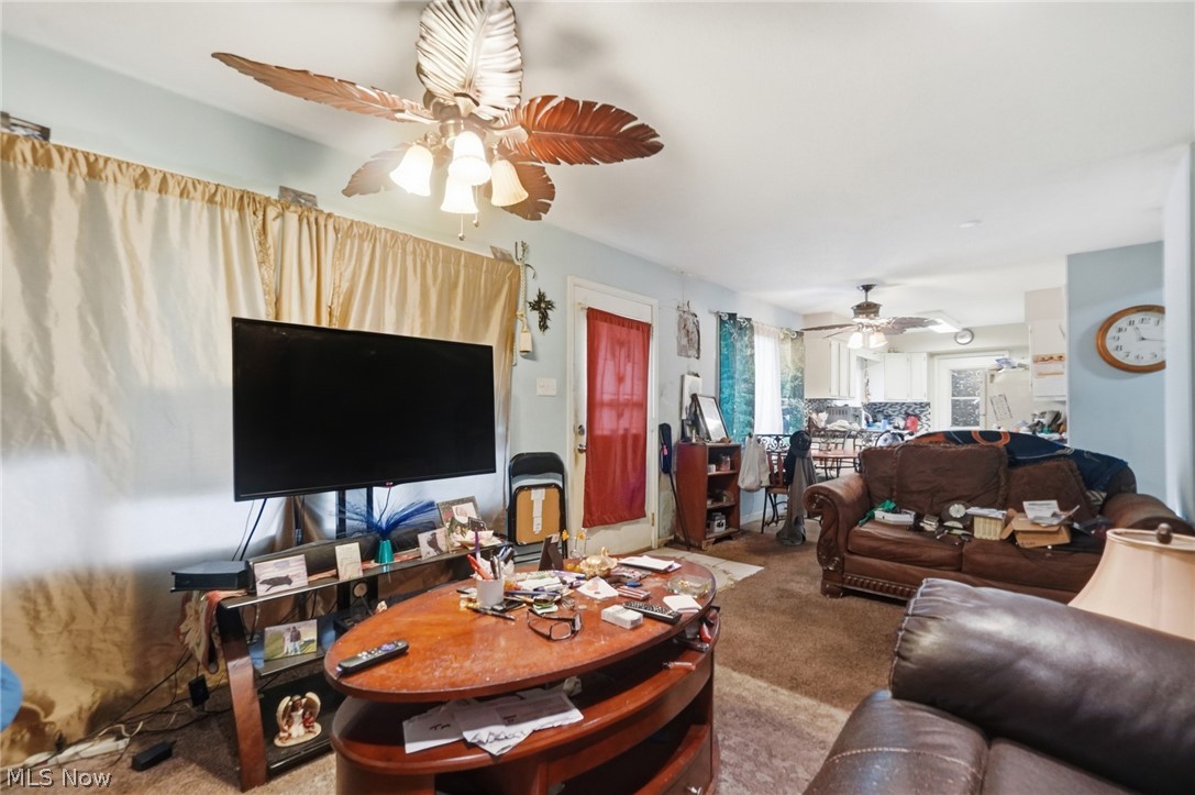 1472 Feeman Avenue Property Photo 4