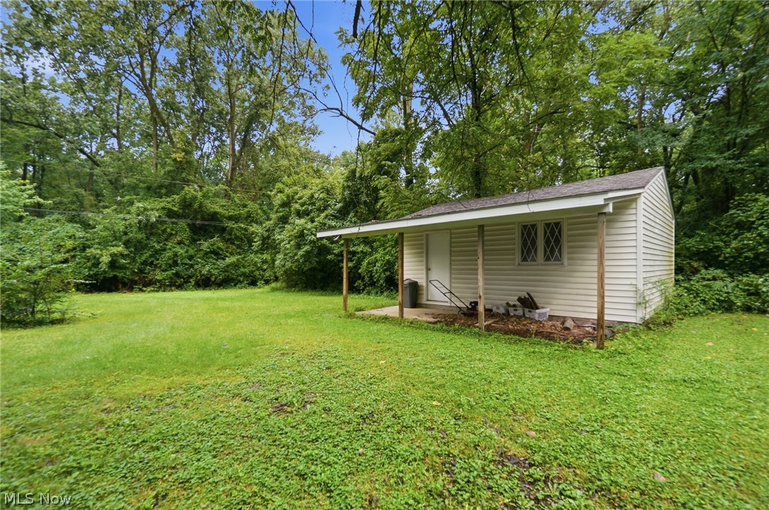 1472 Feeman Avenue Property Photo 25