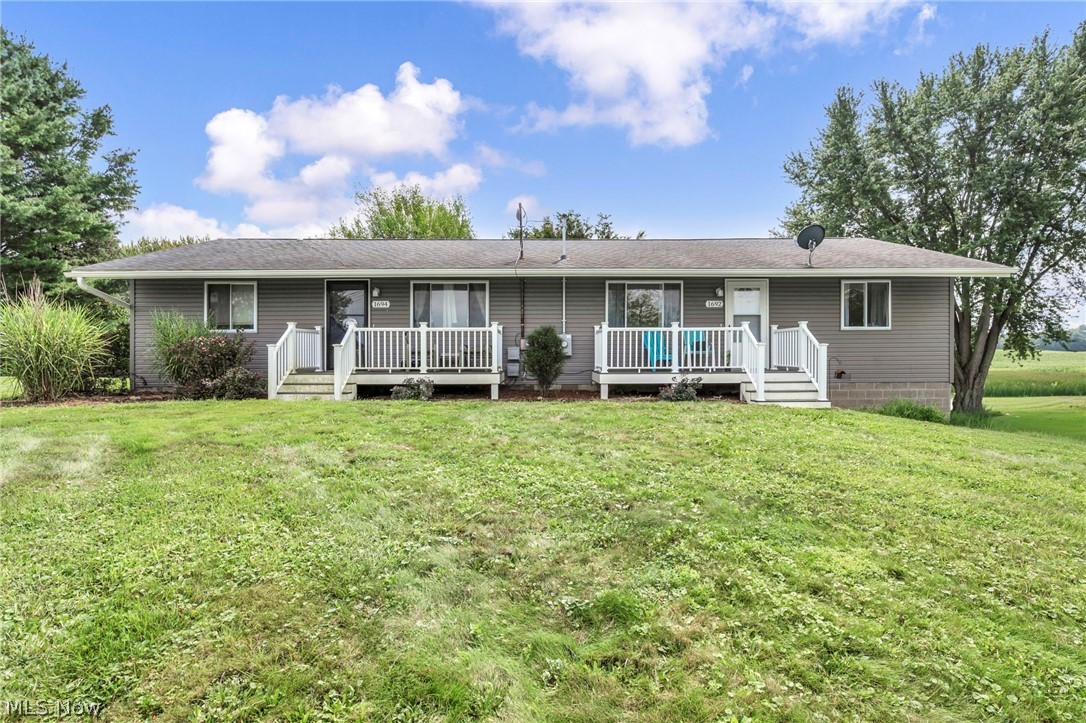 1692 Swartz Road Property Photo 1