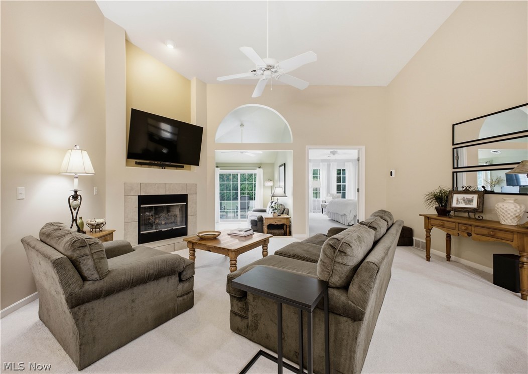 334 Windjammer Drive Property Photo 12