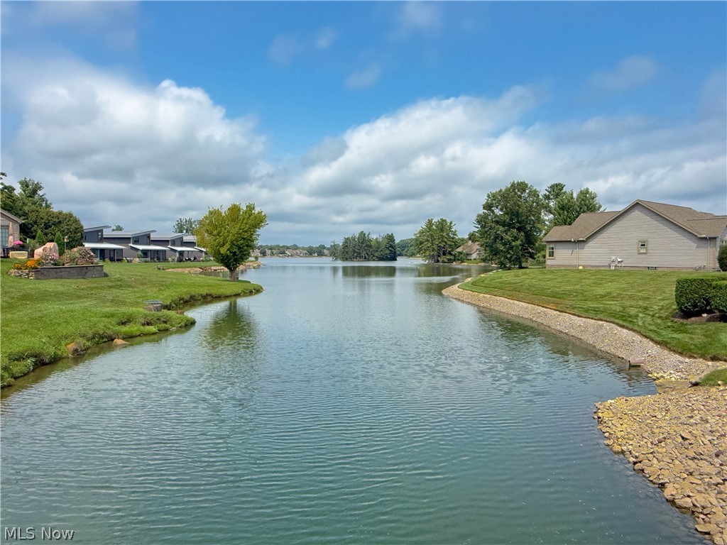 334 Windjammer Drive Property Photo 40