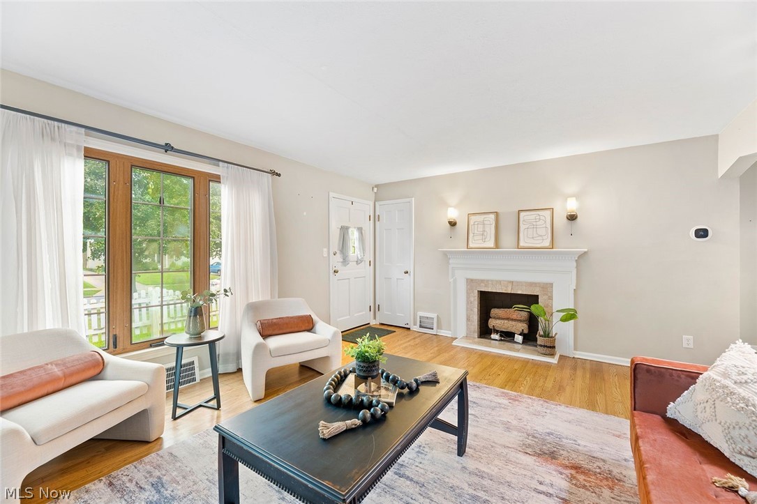 5239 Edenhurst Road Property Photo 3