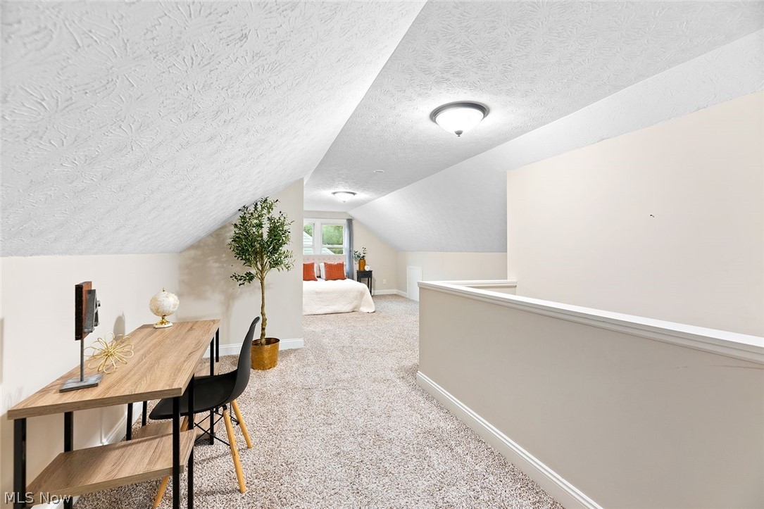 5239 Edenhurst Road Property Photo 10