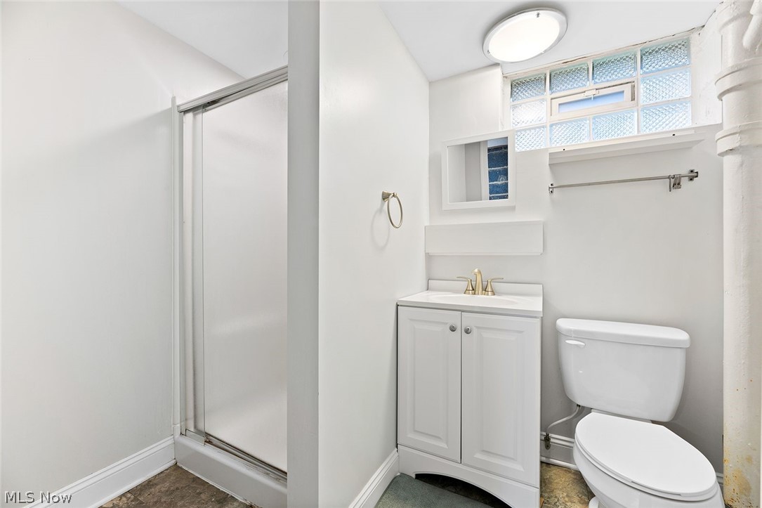 5239 Edenhurst Road Property Photo 19