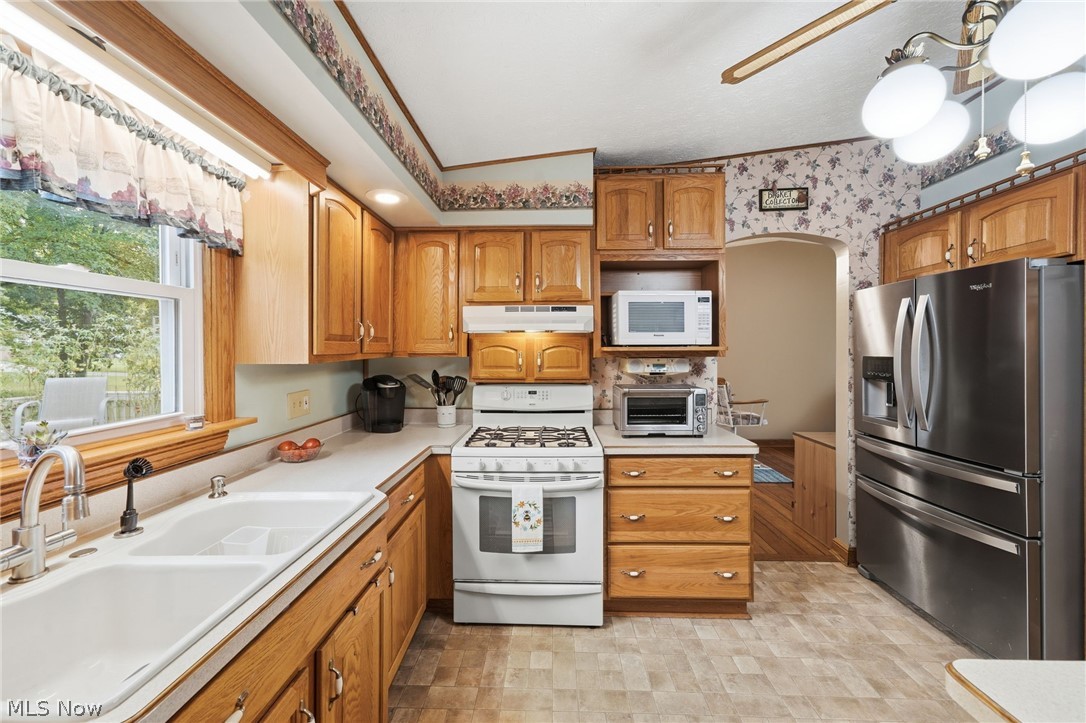 695 Old Forge Road Property Photo 14