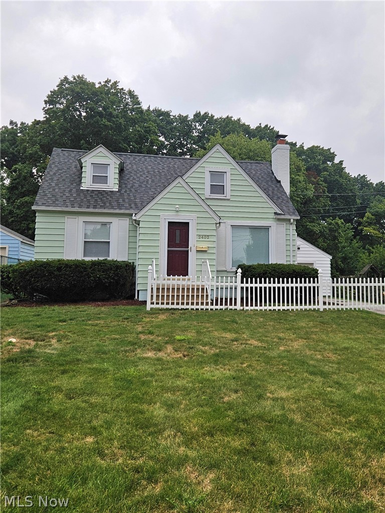 2402 Edgewater Drive Property Photo 1