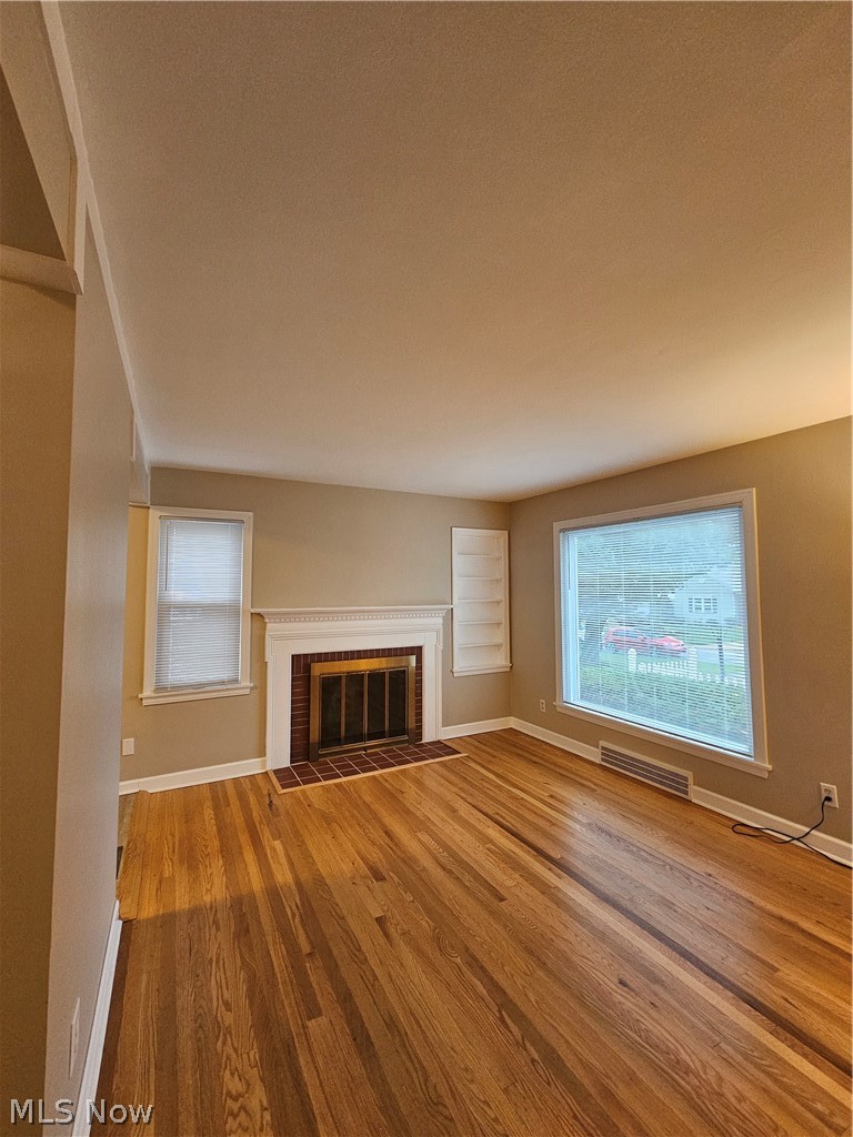 2402 Edgewater Drive Property Photo 13