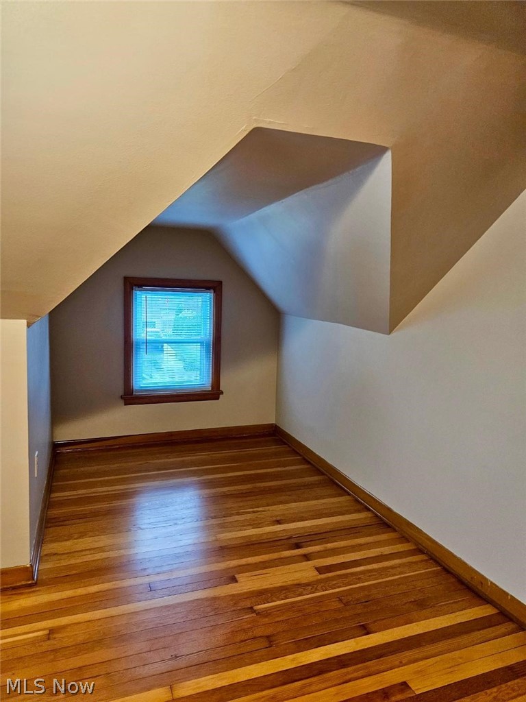 2402 Edgewater Drive Property Photo 27