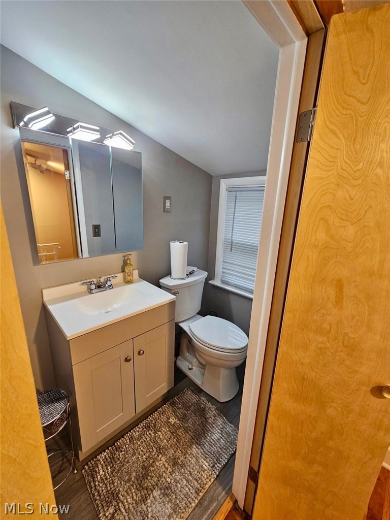 2402 Edgewater Drive Property Photo 31