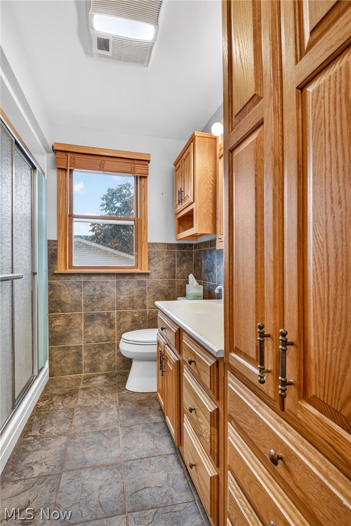 2196 Renwick Drive Property Photo 17