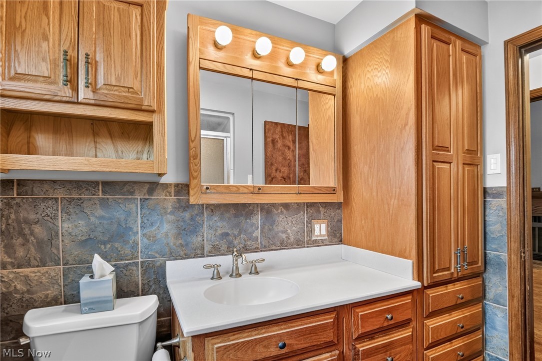 2196 Renwick Drive Property Photo 20