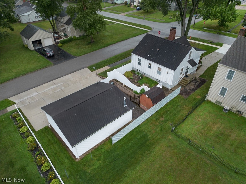 2196 Renwick Drive Property Photo 49