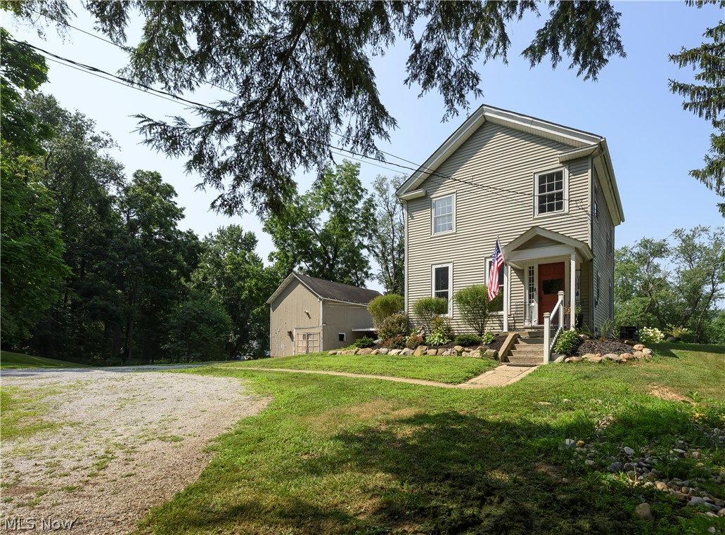 455 River Road Property Photo 3