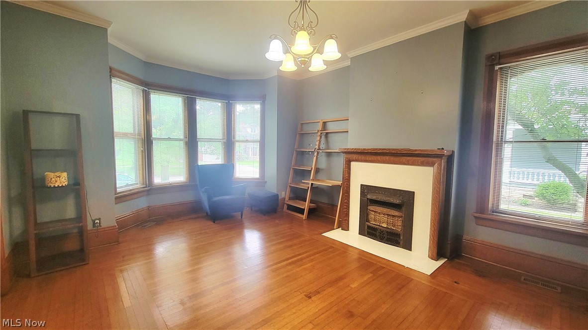 207 Washington Street Property Photo 5