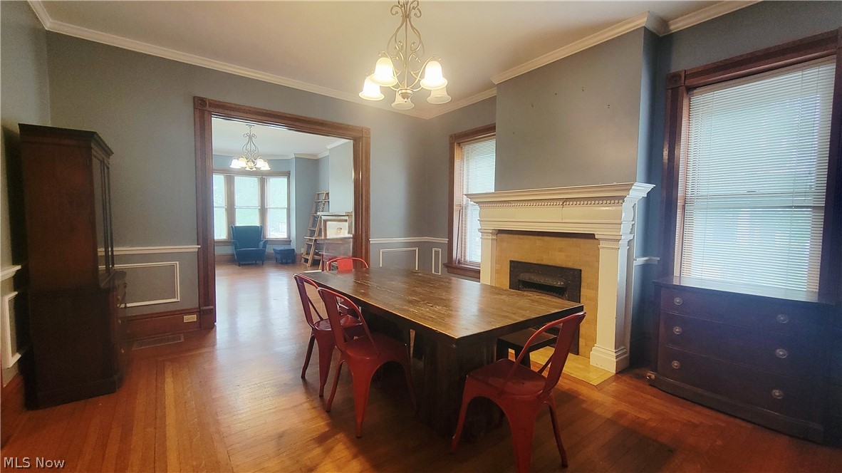 207 Washington Street Property Photo 8