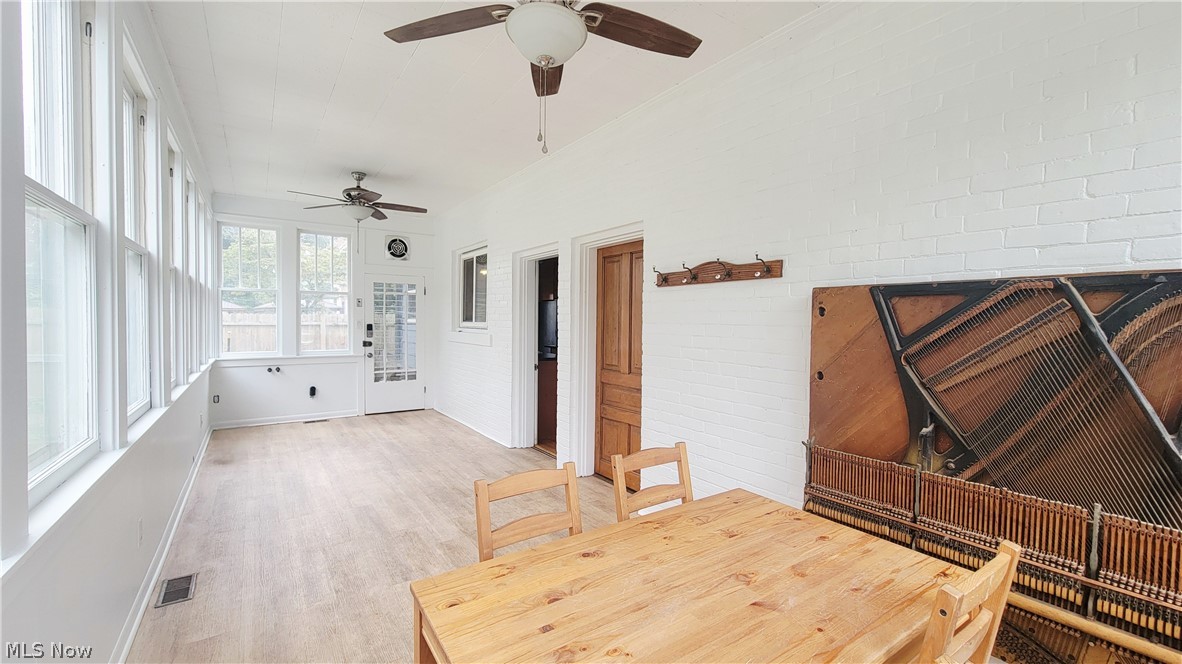207 Washington Street Property Photo 20