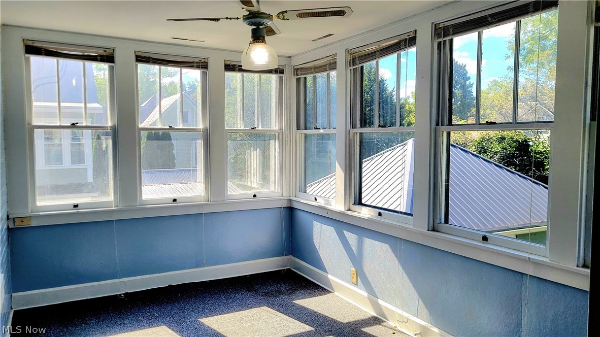 207 Washington Street Property Photo 33
