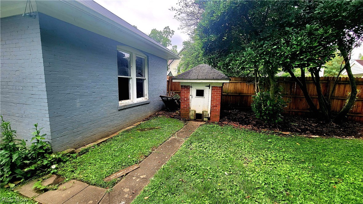 207 Washington Street Property Photo 43