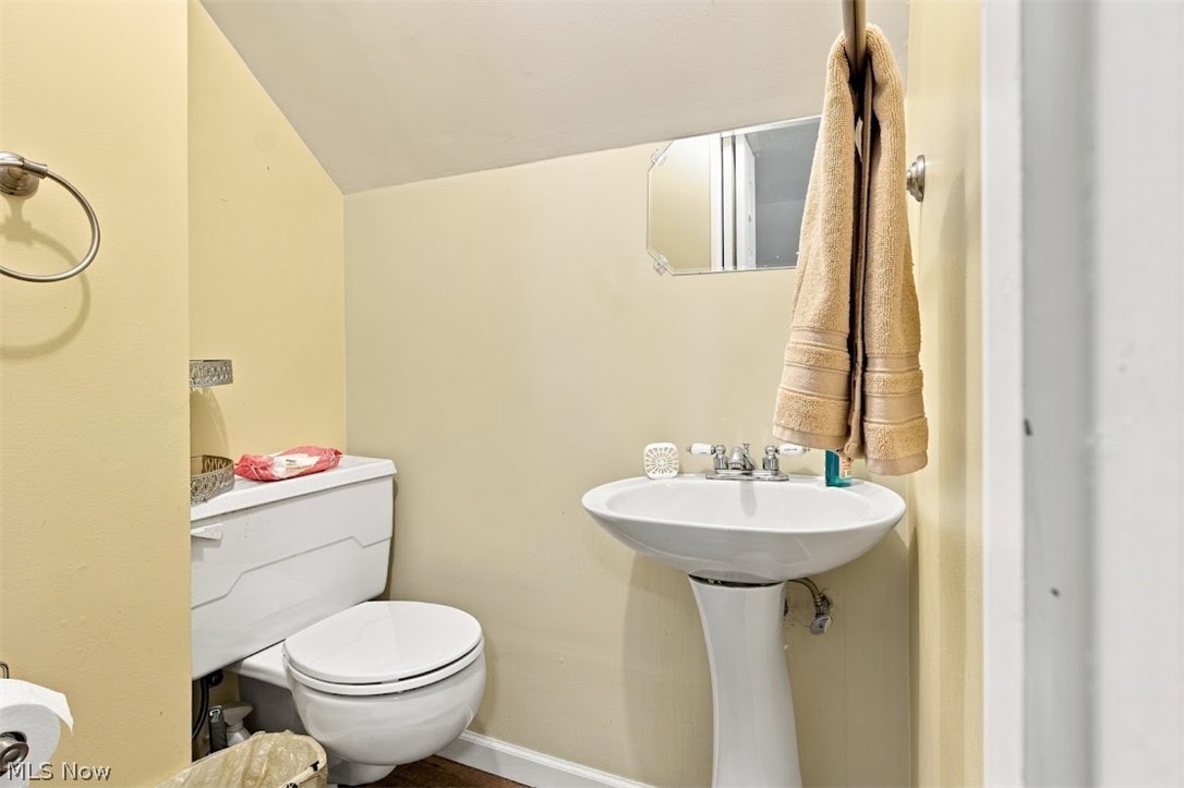 27130 Zeman Avenue Property Photo 10