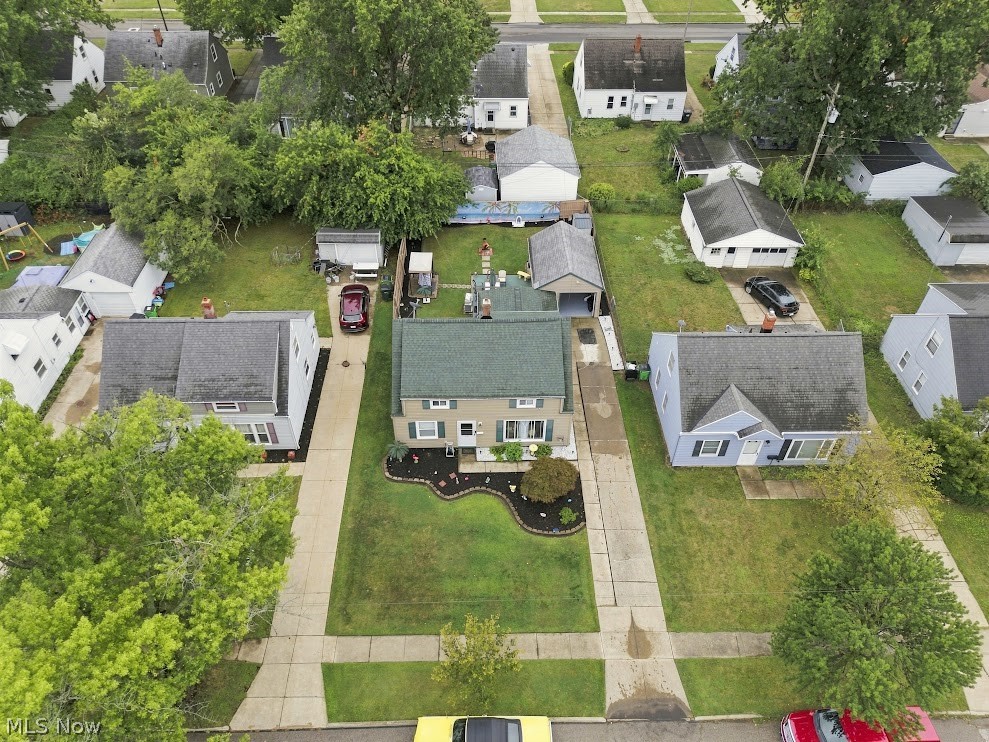 27130 Zeman Avenue Property Photo 17